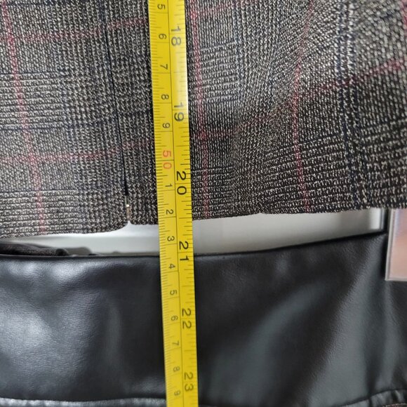 San Francisco Two Piece Plaid Jacket Skirt Suit Set Lined Faux Leather Trim - Picture 13 of 15